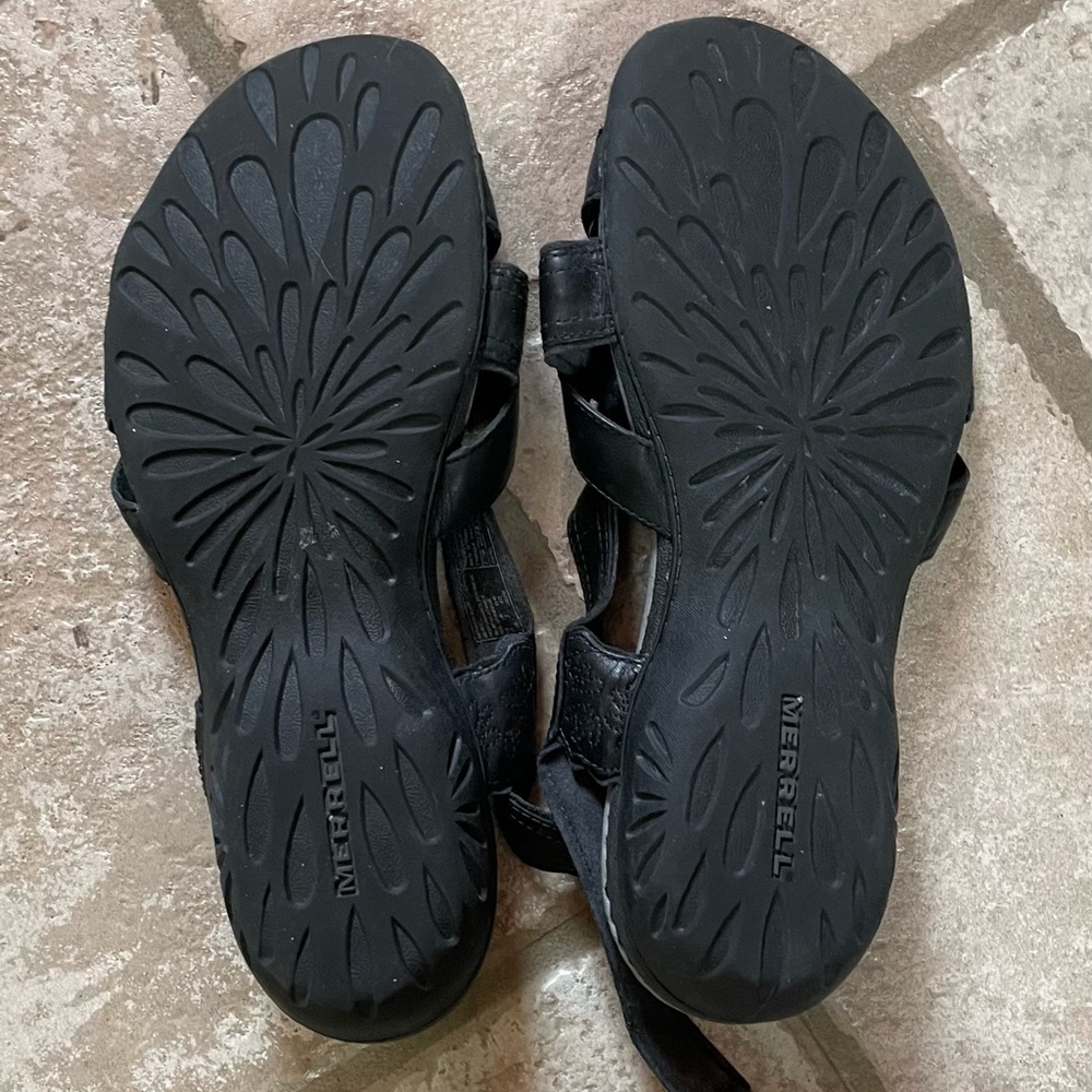 Merrell sandals - Picture 2 of 4